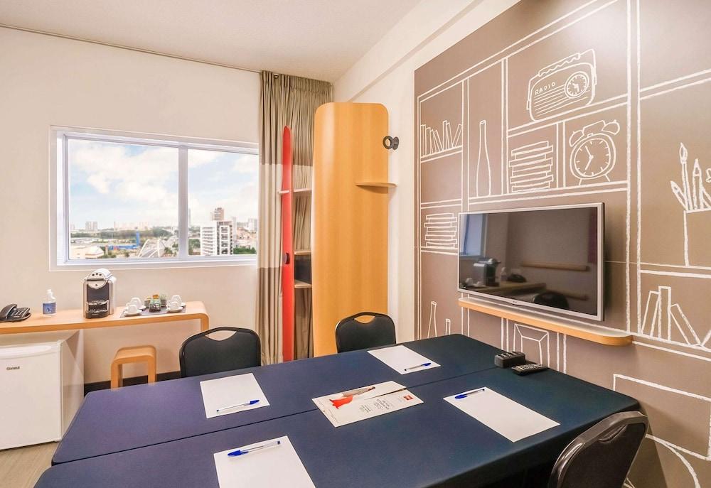 Отель Ibis Guarulhos Aeroporto Экстерьер фото