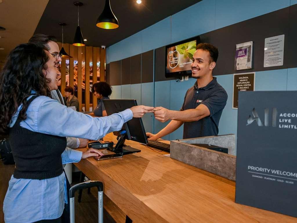 Отель Ibis Guarulhos Aeroporto Экстерьер фото