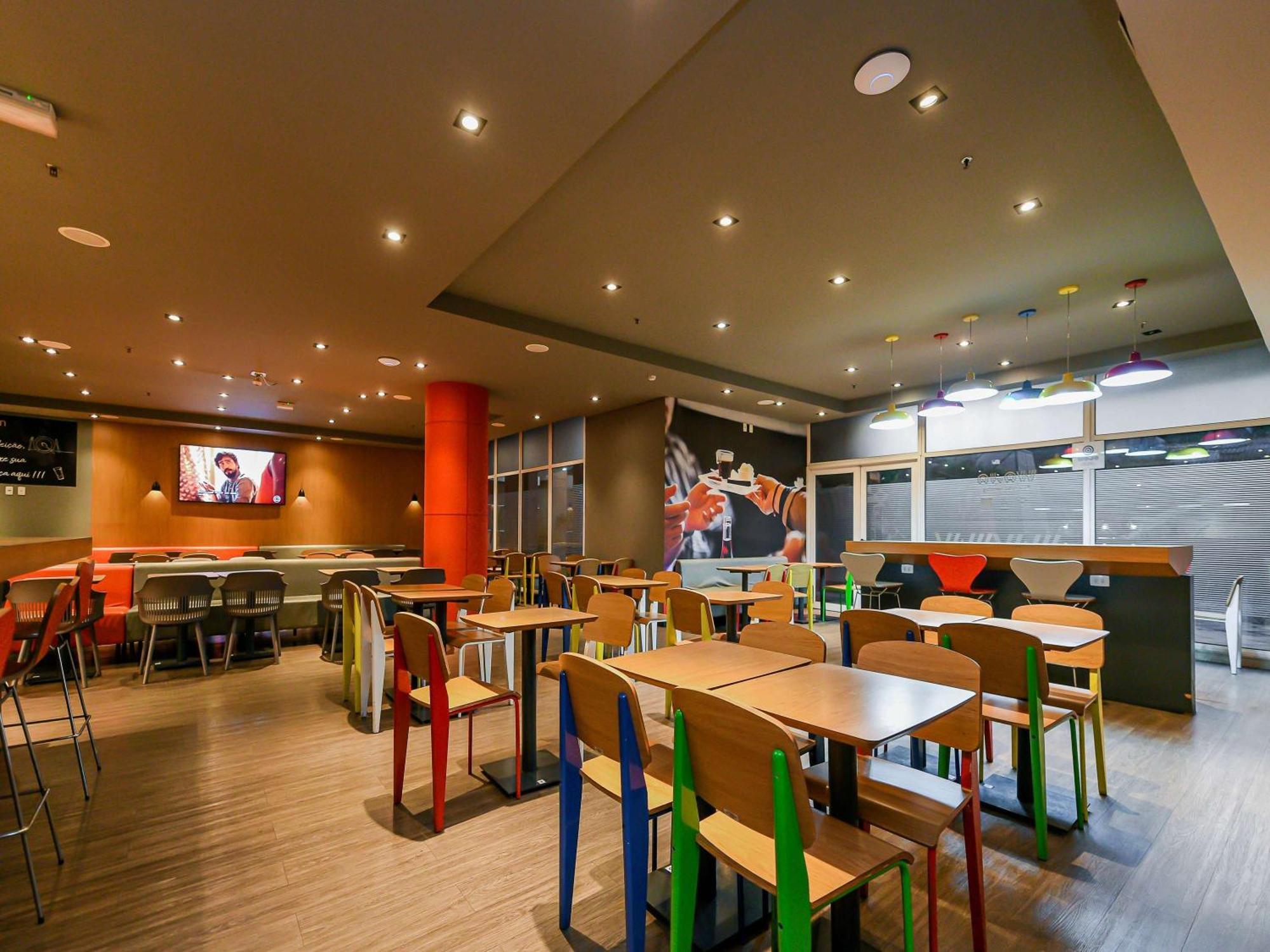Отель Ibis Guarulhos Aeroporto Экстерьер фото